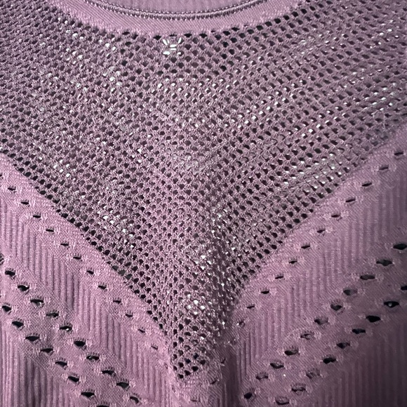 Athleta Mesh Burgundy Tank XL - Picture 2 of 5